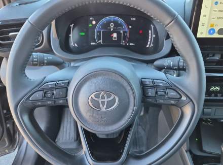 Toyota - Yaris Cross