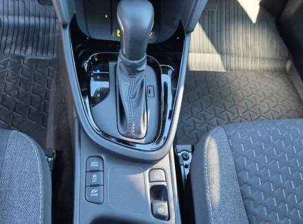 Toyota - Yaris Cross
