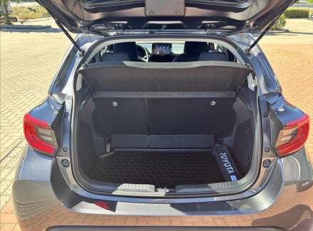 Toyota - Yaris