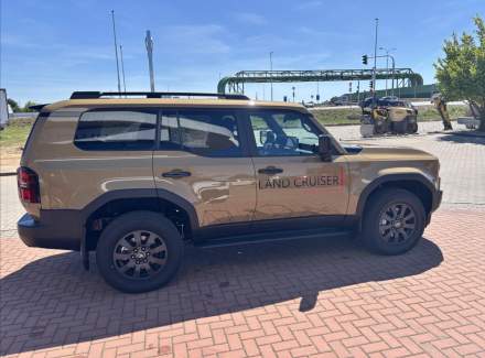 Toyota - Land Cruiser