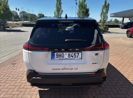Toyota - RAV 4