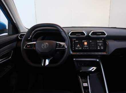 MG - ZS