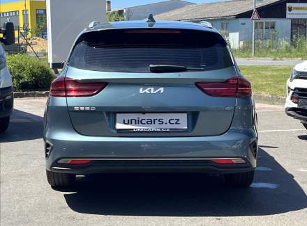 Kia - Cee'd