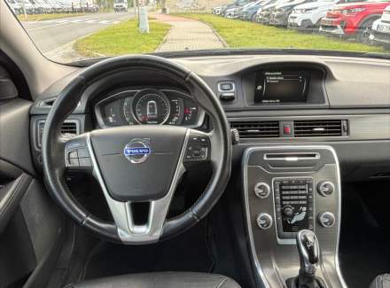 Volvo - XC70