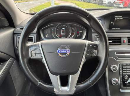 Volvo - XC70