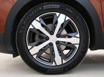 Peugeot - 3008