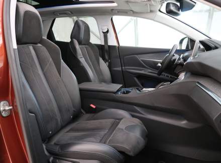 Peugeot - 3008