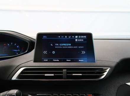 Peugeot - 3008