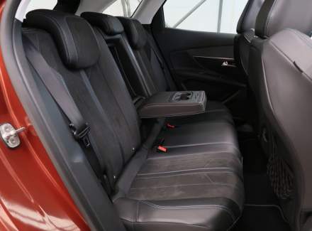 Peugeot - 3008