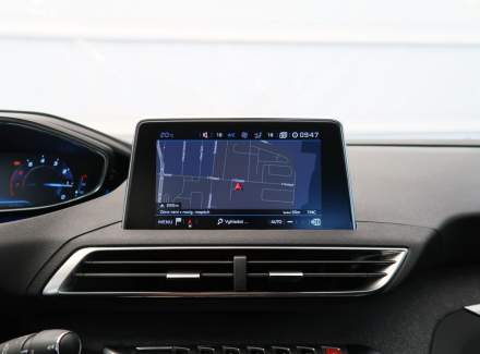 Peugeot - 3008