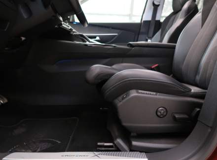 Peugeot - 3008