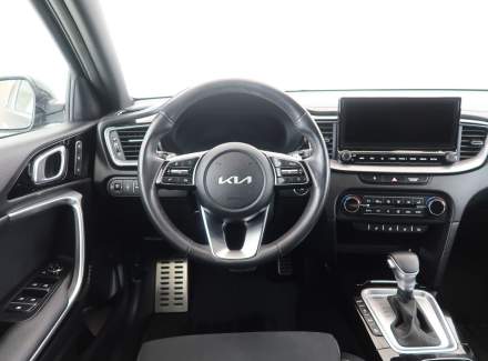 Kia - XCeed
