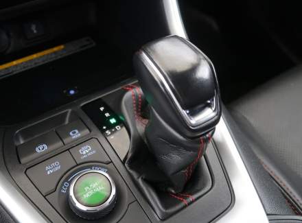 Toyota - RAV 4