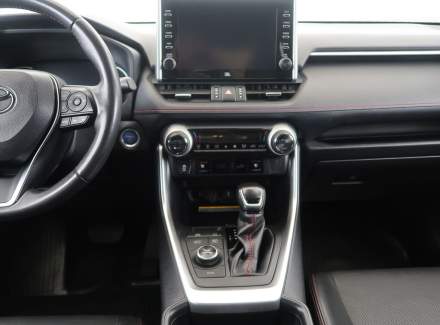 Toyota - RAV 4