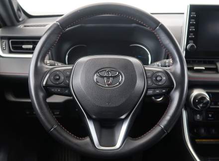 Toyota - RAV 4