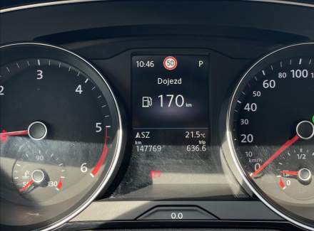 Volkswagen - Passat