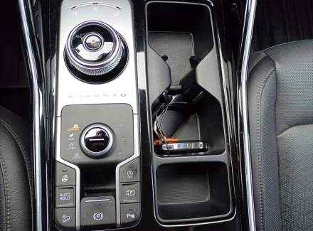 Kia - Sorento