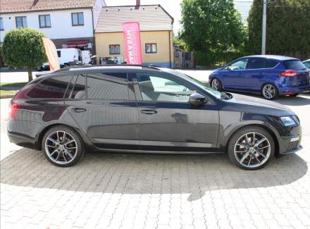 Škoda - Octavia