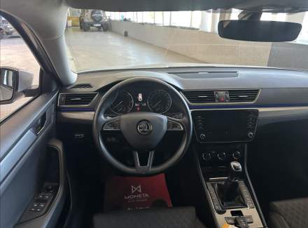 Škoda - Superb