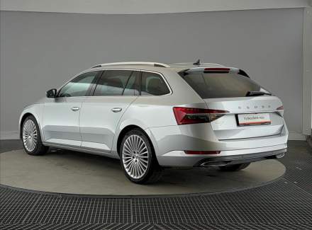 Škoda - Superb