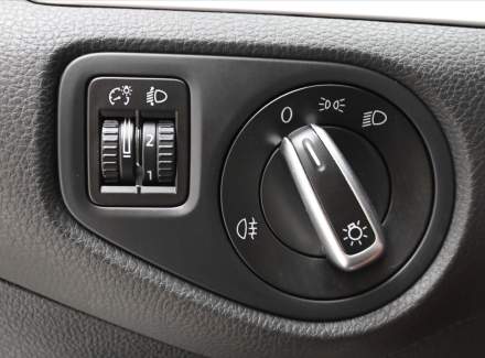 Volkswagen - Sharan