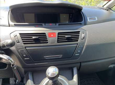 Citroën - C4