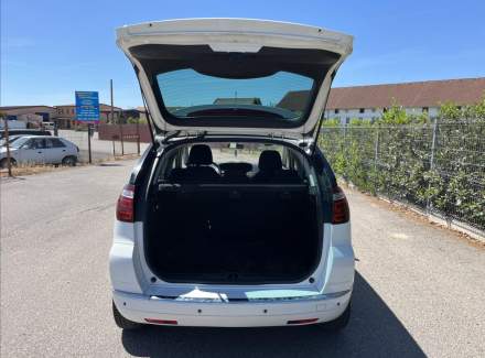 Citroën - C4