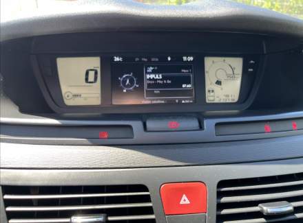 Citroën - C4