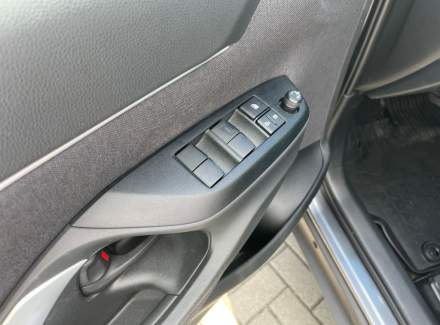 Toyota - Yaris Cross