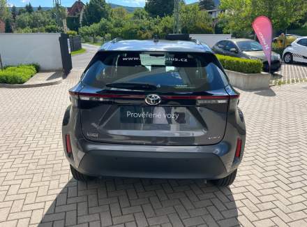 Toyota - Yaris Cross