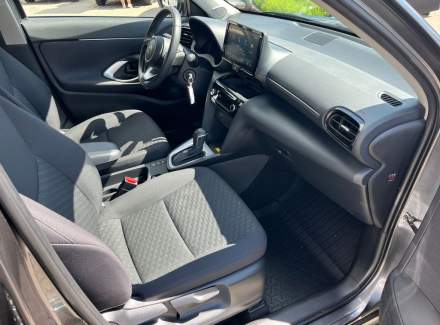 Toyota - Yaris Cross