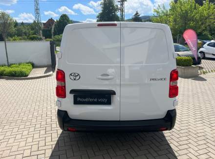 Toyota - Proace