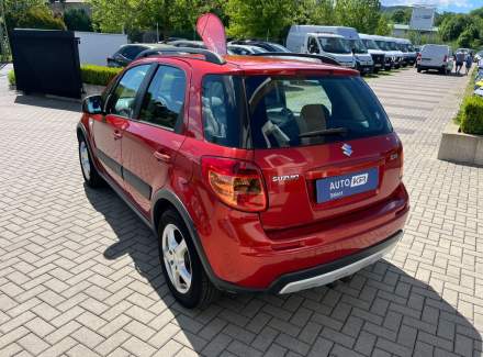 Suzuki - SX4