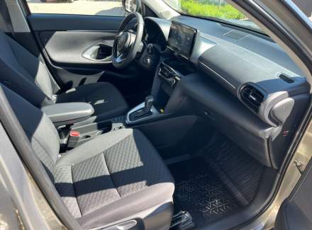Toyota - Yaris Cross