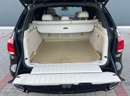 BMW - X5