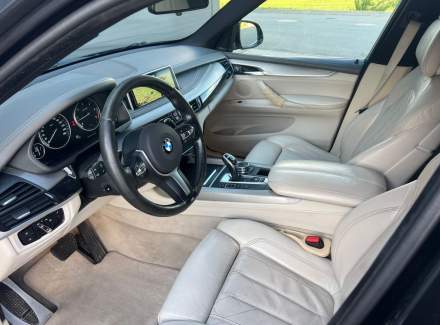 BMW - X5