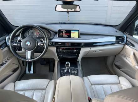 BMW - X5