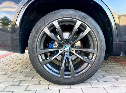 BMW - X5