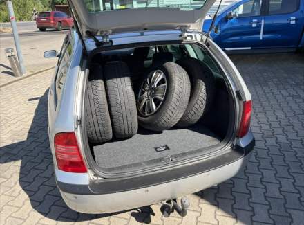 Škoda - Octavia