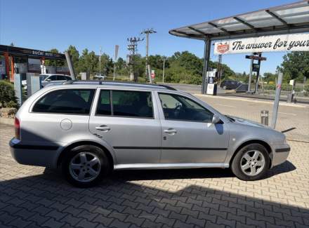 Škoda - Octavia