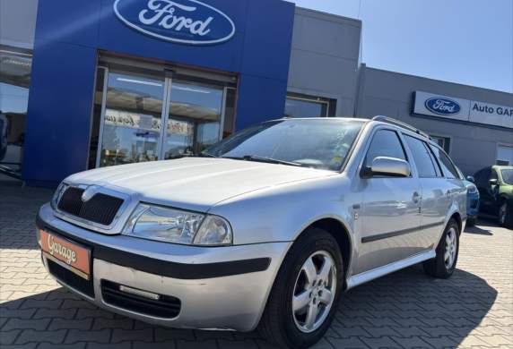 Škoda - Octavia