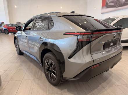 Toyota - bZ4X
