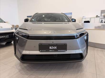 Toyota - bZ4X