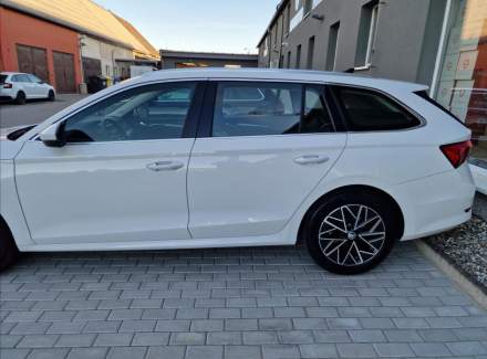 Škoda - Octavia