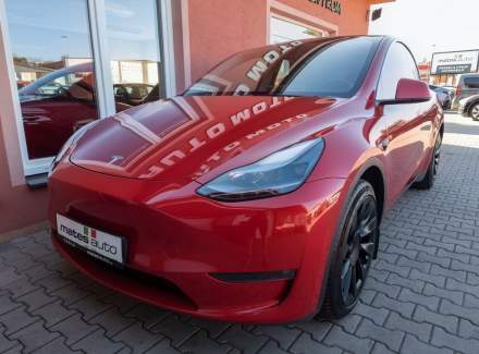 Tesla - Model Y