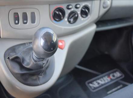 Opel - Vivaro