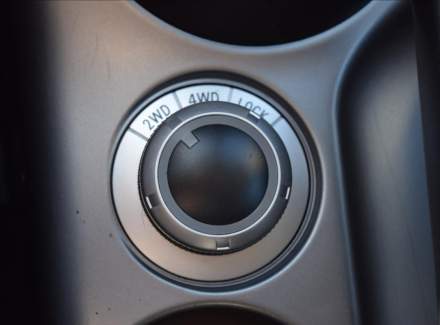 Mitsubishi - Outlander