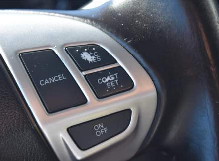 Mitsubishi - Outlander