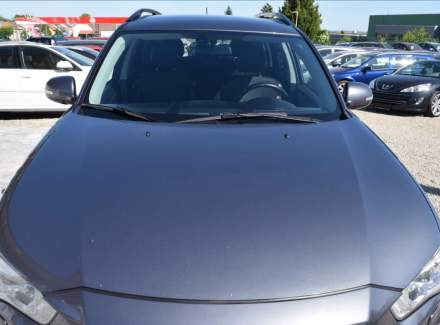 Mitsubishi - Outlander