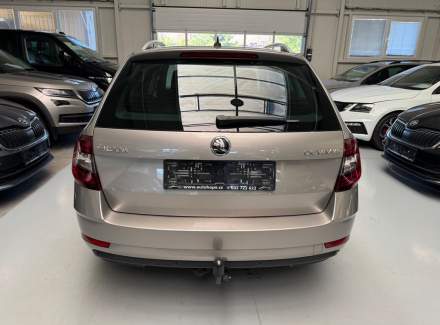 Škoda - Octavia